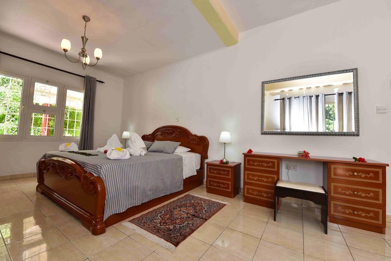 Jessies Guest House Seychelles Beau Vallon  Eksteriør billede